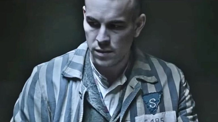 Un pugno allo stomaco di 110 minuti: il film su Netflix più necessario nel Giorno della Memoria