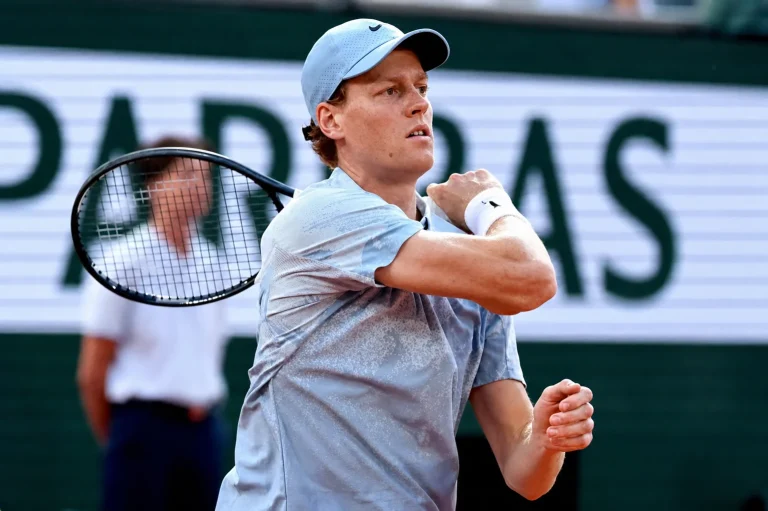 Wimbledon 2026, il tabellone è servito: Sinner debutta lunedì contro Kecmanovic, possibile semifinale con Djokovic
