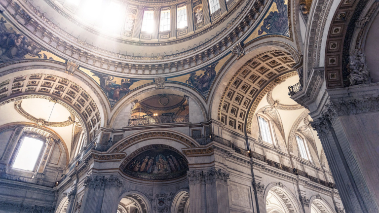 Cattedrale di San Paolo a Londra: la storia della cupola che Wren costruì di nascosto