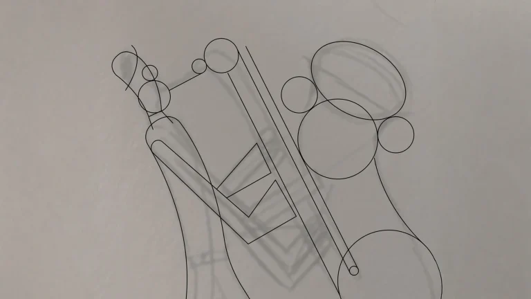 Cerchi tangenti nel design: perché a occhio non funzionano quasi mai e come farli toccare davvero